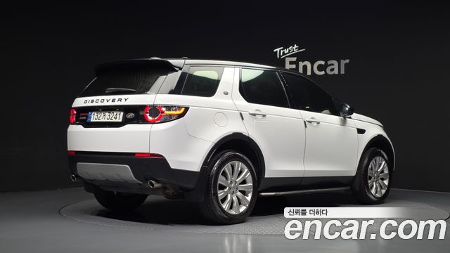Land Rover Discovery Sport 2.0 TD4 HSE Luxury 2016 — фото 2