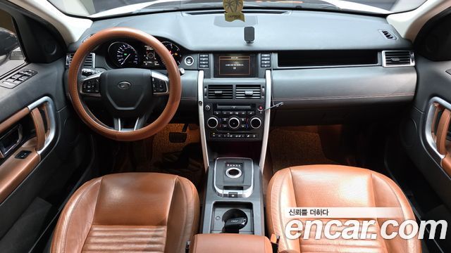 Land Rover Discovery Sport 2.0 TD4 HSE Luxury 2016 — фото 7