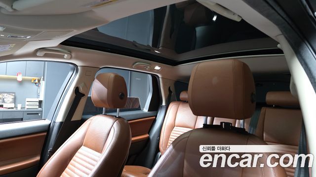 Land Rover Discovery Sport 2.0 TD4 HSE Luxury 2016 — фото 19