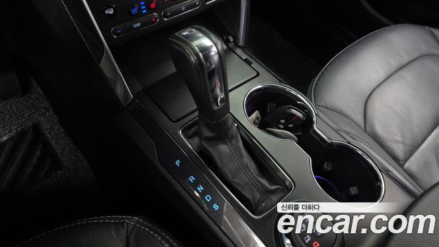 Ford Explorer 3.5 Limited 4WD 5th 2017 — фото 9