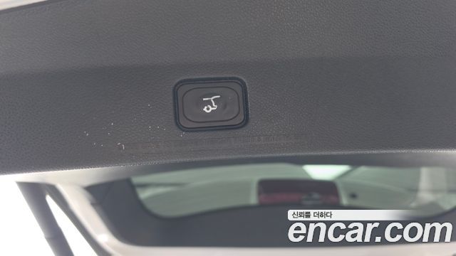 Ford Explorer 3.5 Limited 4WD 5th 2017 — фото 28