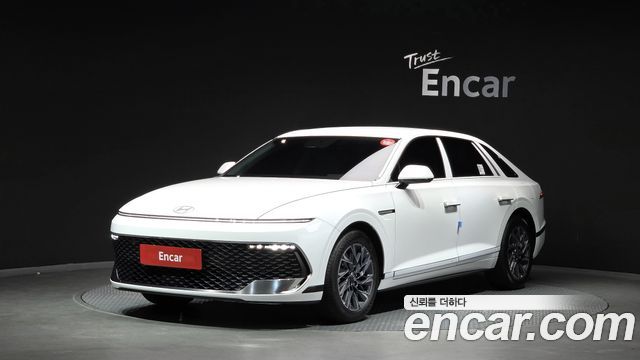 Hyundai Grandeur (GN7) 2.5 Gasoline  2WD Premium 2027 — фото 1