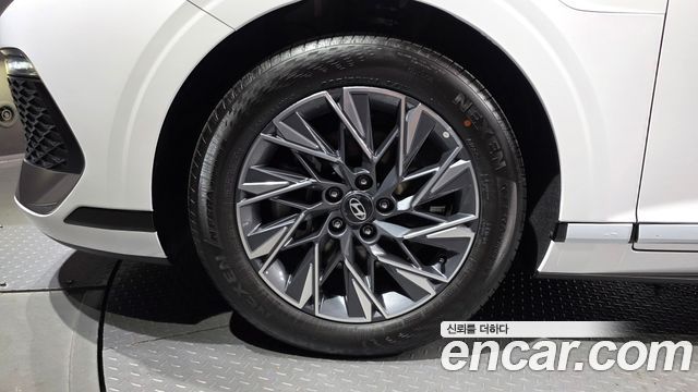 Hyundai Grandeur (GN7) 2.5 Gasoline  2WD Premium 2027 — фото 5