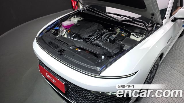 Hyundai Grandeur (GN7) 2.5 Gasoline  2WD Premium 2027 — фото 6