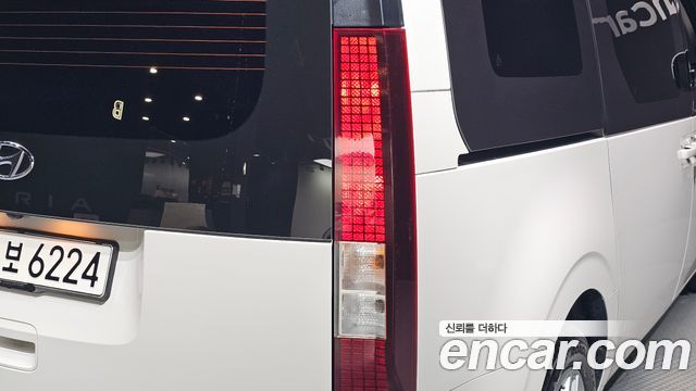 Hyundai Staria Cargo 3-Seater Modern 2023 — фото 29