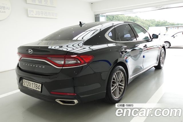 Hyundai Grandeur (IG) 2.4 Modern 2019 — фото 2