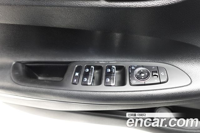 Hyundai Grandeur (IG) 2.4 Modern 2019 — фото 21