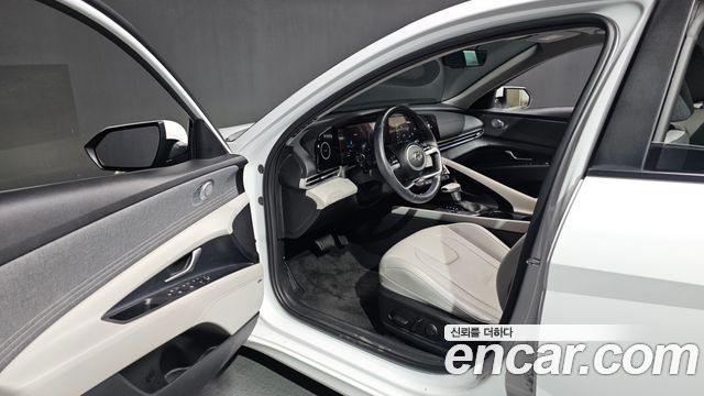 Hyundai Avante (CN7) 1.6 Inspiration 2023 — фото 10