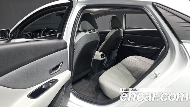 Hyundai Avante (CN7) 1.6 Inspiration 2023 — фото 12