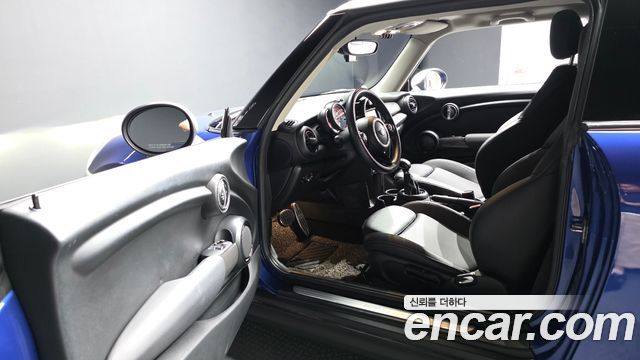 MINI Cooper Standard Third Generation 2019 — фото 10