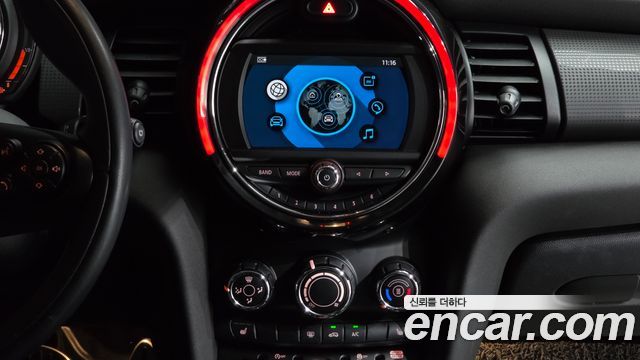 MINI Cooper Standard Third Generation 2019 — фото 18