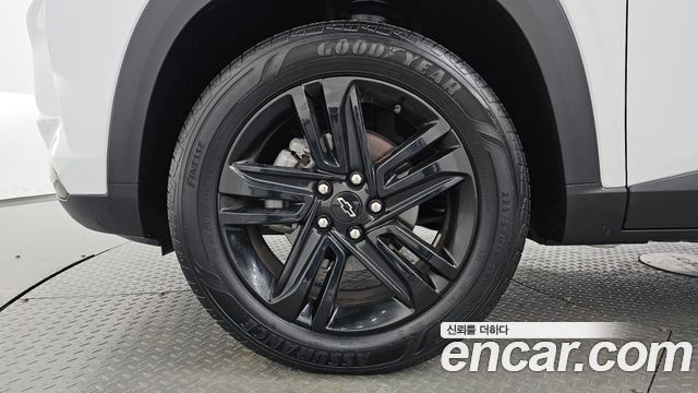 Chevrolet Trax Crossover 1.2 ACTIV Plus 2024 — фото 5