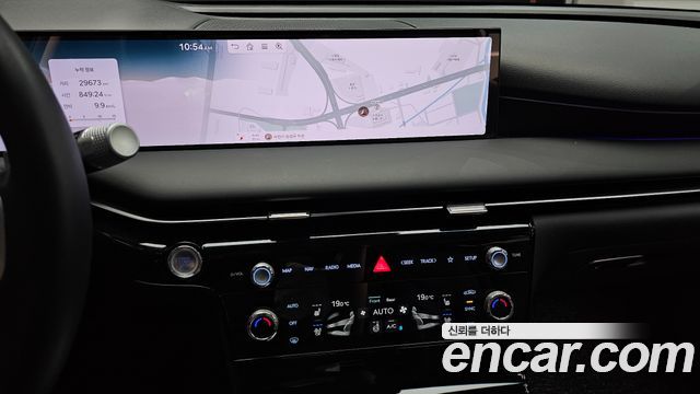 Genesis G80 (RG3) Gasoline 2.5 Turbo AWD 2026 — фото 13