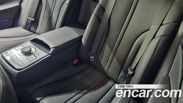 Genesis G80 (RG3) Gasoline 2.5 Turbo AWD 2026 — фото 29