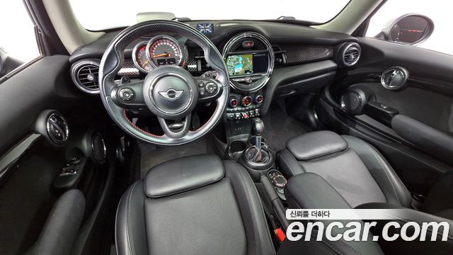 MINI Cooper S Standard Third Generation 2018 — фото 7