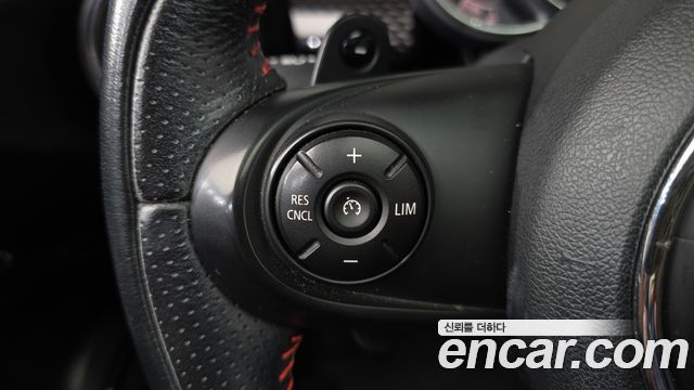 MINI Cooper S Standard Third Generation 2018 — фото 19