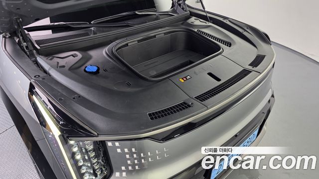 Kia EV9 Long Range 4WD GT Line 2024 — фото 6