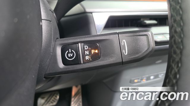 Kia EV9 Long Range 4WD GT Line 2024 — фото 9