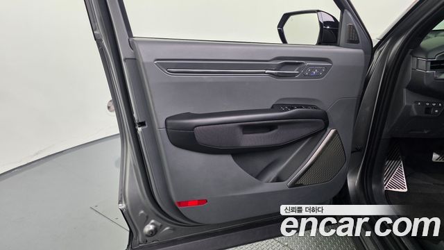 Kia EV9 Long Range 4WD GT Line 2024 — фото 30
