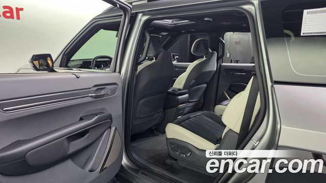 Kia EV9 Long Range 4WD GT Line 2024 — фото 32