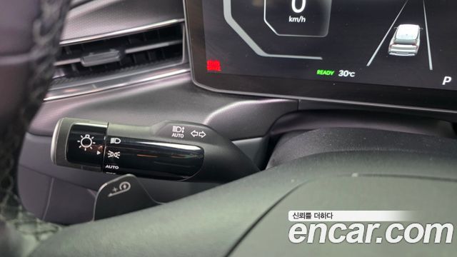 Kia EV9 Long Range 4WD GT Line 2024 — фото 44