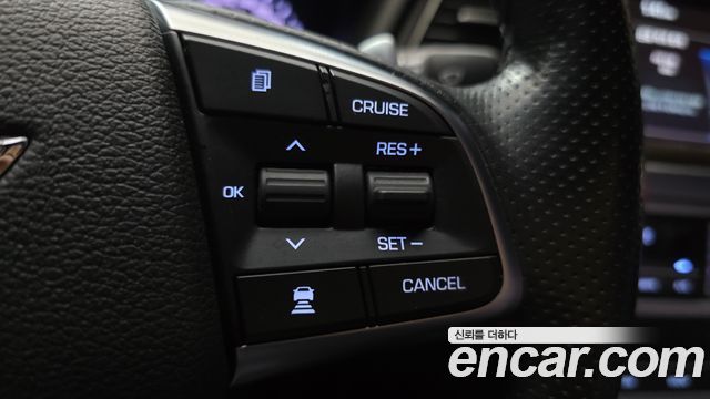 Genesis G80 3.3 GDI AWD Premium Luxury 2019 — фото 17