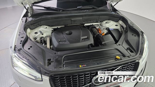 Volvo XC90 (II) T8 R-Design Hybrid 2021 — фото 6