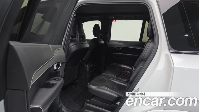 Volvo XC90 (II) T8 R-Design Hybrid 2021 — фото 15