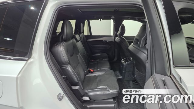 Volvo XC90 (II) T8 R-Design Hybrid 2021 — фото 17