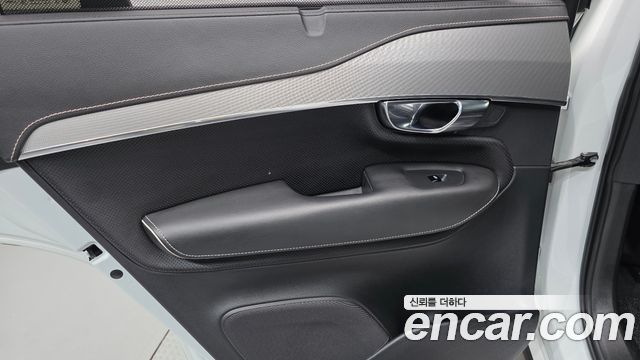 Volvo XC90 (II) T8 R-Design Hybrid 2021 — фото 25