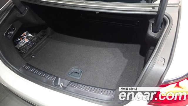 Mercedes-Benz E-Class (W214) E200 Avantgarde 2025 — фото 31