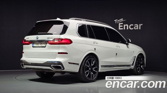 BMW X7 (G07) xDrive 40i M Sport 6STR 2022 — фото 2