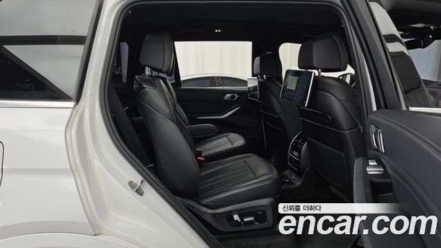 BMW X7 (G07) xDrive 40i M Sport 6STR 2022 — фото 12