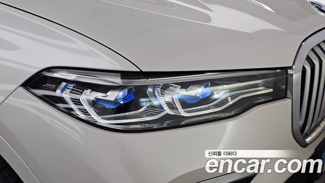 BMW X7 (G07) xDrive 40i M Sport 6STR 2022 — фото 22