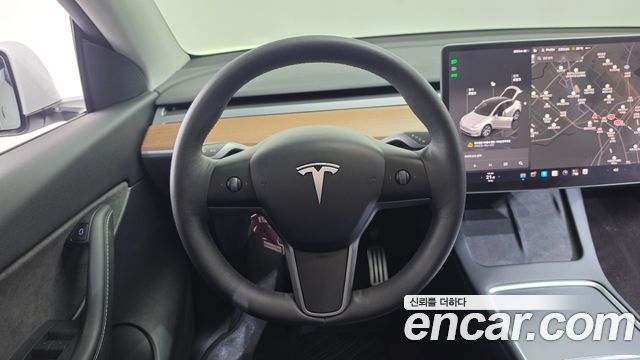 Tesla Model Y Long Range AWD 2022 — фото 17
