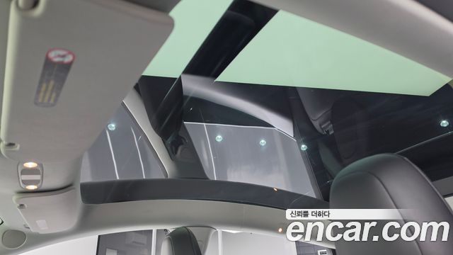 Tesla Model Y Long Range AWD 2022 — фото 23