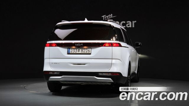 Kia Carnival (IV) Diesel 9-Seater Prestige 2023 — фото 4
