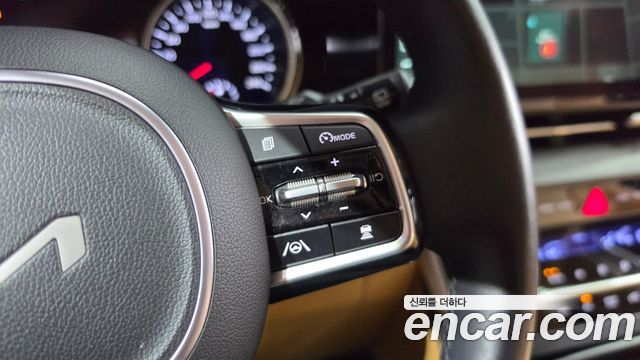 Kia Carnival (IV) Diesel 9-Seater Prestige 2023 — фото 16