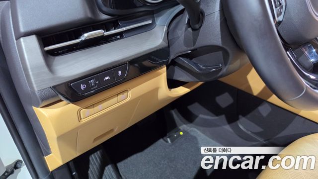 Kia Carnival (IV) Diesel 9-Seater Prestige 2023 — фото 17