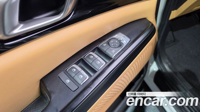 Kia Carnival (IV) Diesel 9-Seater Prestige 2023 — фото 20