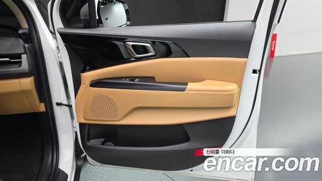 Kia Carnival (IV) Diesel 9-Seater Prestige 2023 — фото 25