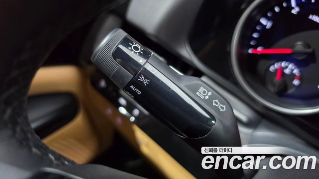 Kia Carnival (IV) Diesel 9-Seater Prestige 2023 — фото 27