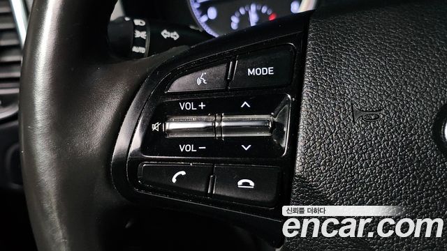Hyundai Grandeur (IG) 3.0 Exclusive Special 2019 — фото 19