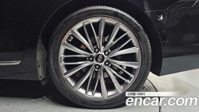 Hyundai Grandeur (IG) 3.0 Exclusive Special 2019 — фото 21