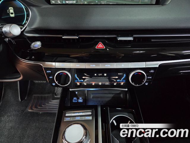 Genesis G80 (RG3) Gasoline 2.5 Turbo AWD 2023 — фото 40
