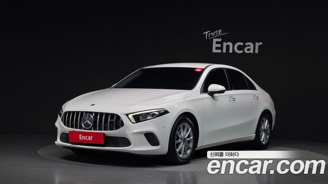 Mercedes-Benz A-Class (W177) A220 Sedan 2020 — фото 1