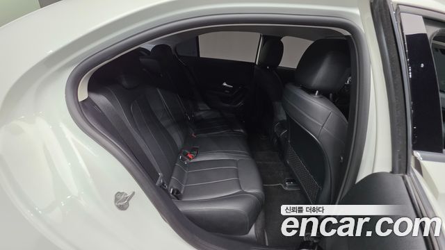 Mercedes-Benz A-Class (W177) A220 Sedan 2020 — фото 18