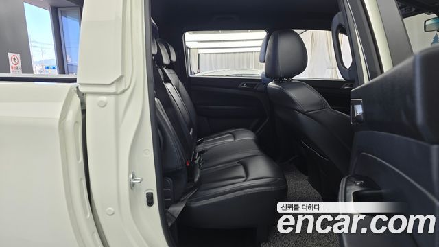 KG Mobility (SsangYong) Rexton Sports Khan Diesel 2.2 4WD Wild 2024 — фото 15