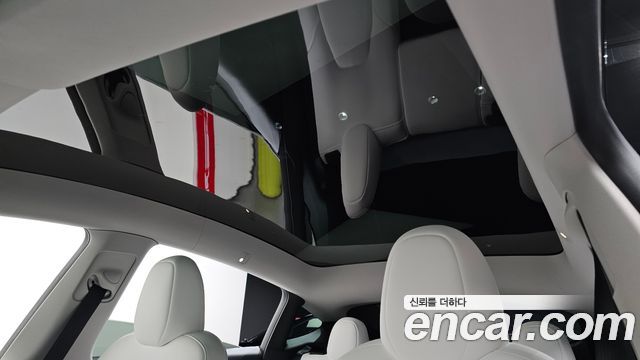 Tesla Model Y RWD 2024 — фото 19