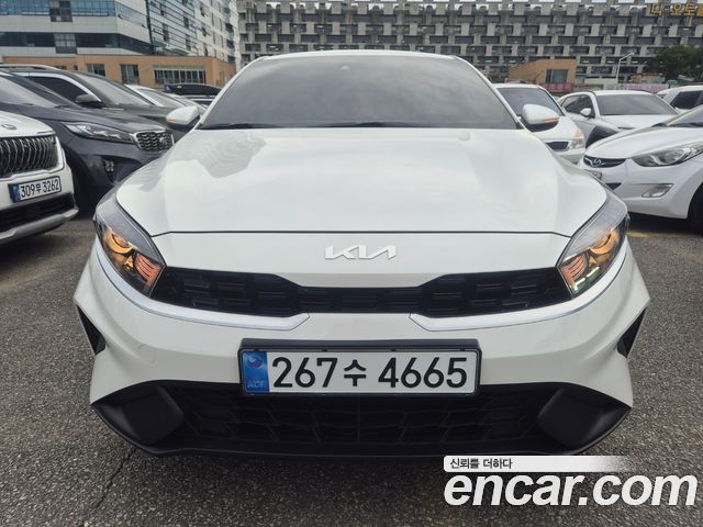 Kia K3 (II) 1.6 Prestige 2024 — фото 1